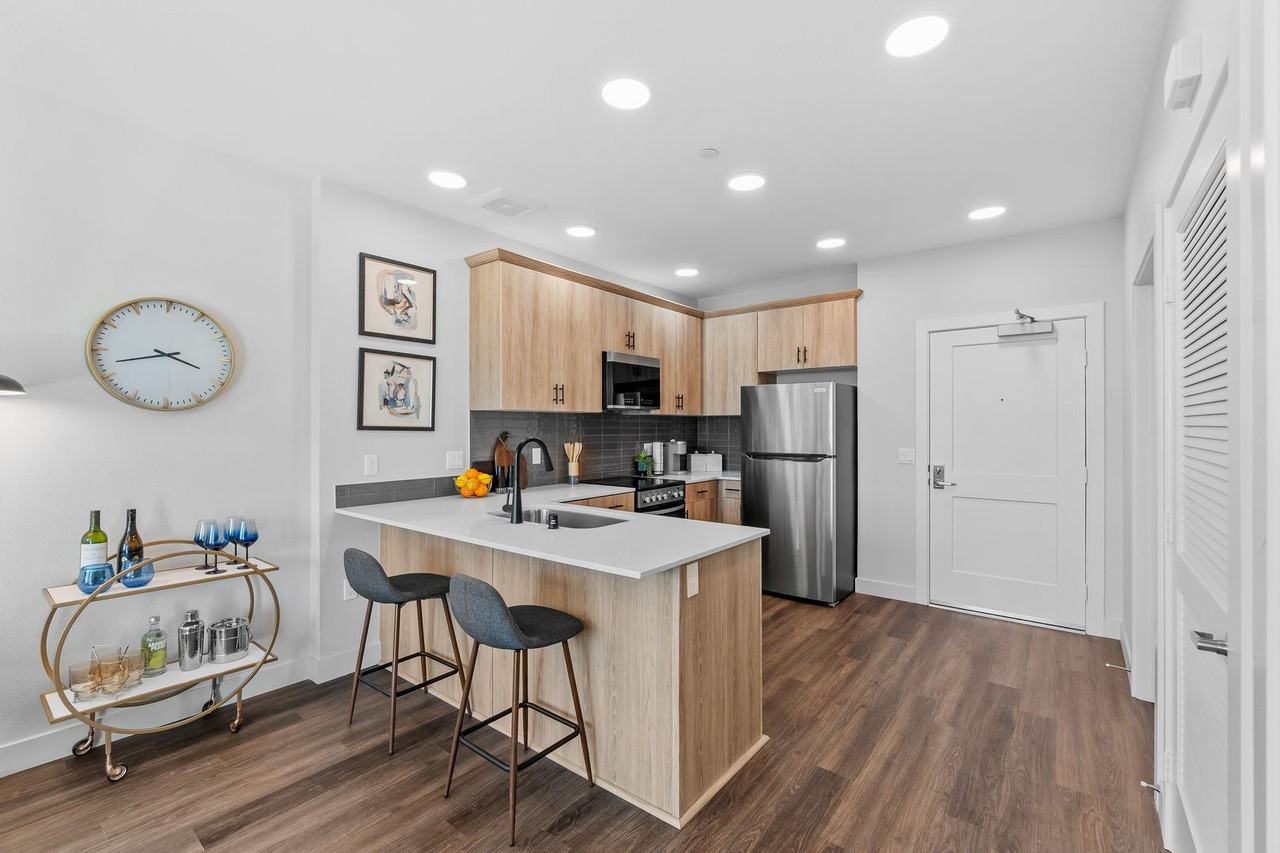 Alante - Photo 7 of 18