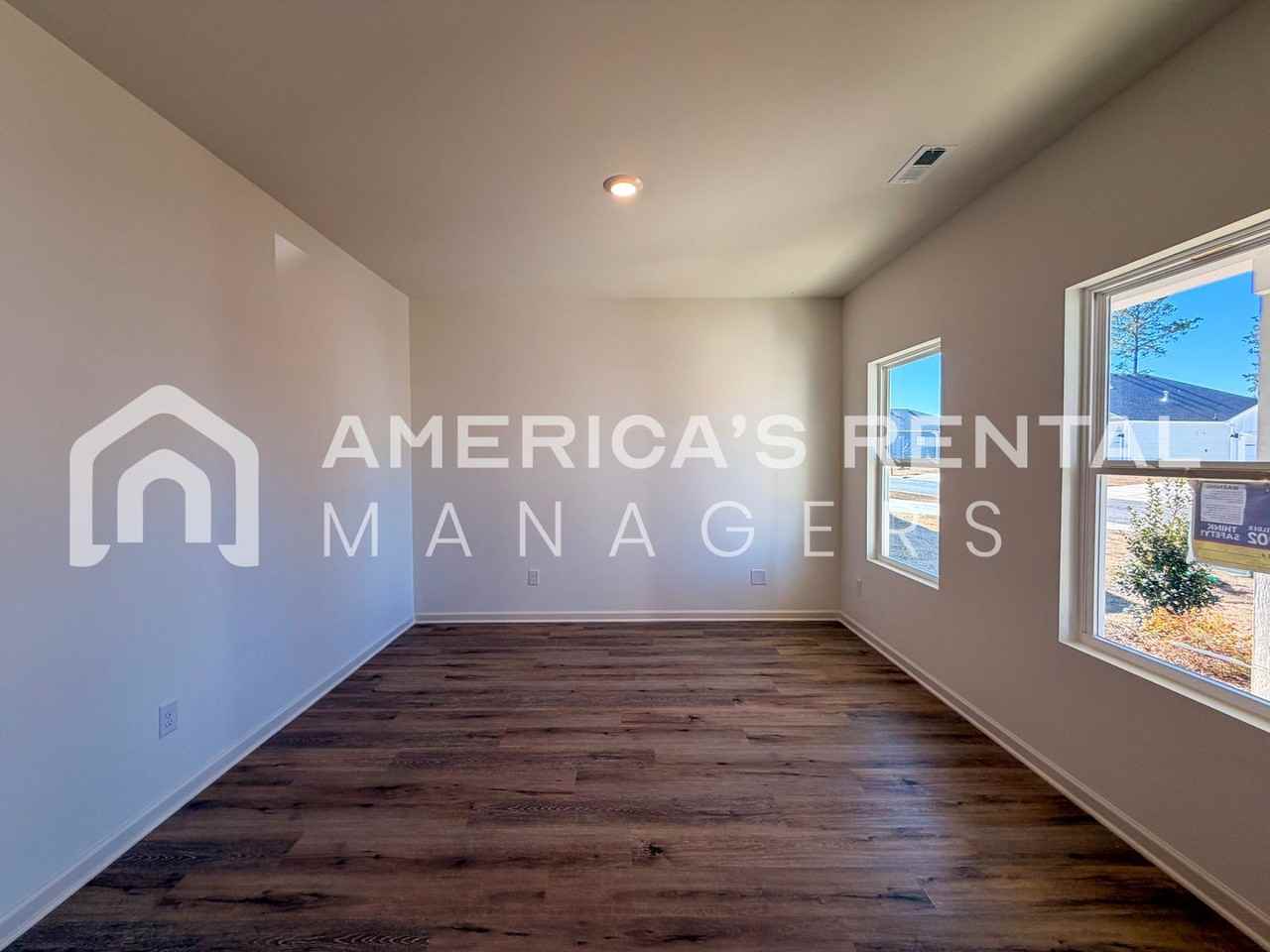 9675 Conductor Row - Photo 7 of 49