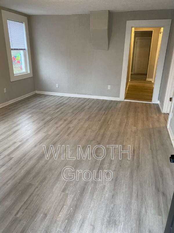 1820 S M St - Photo 3 of 17