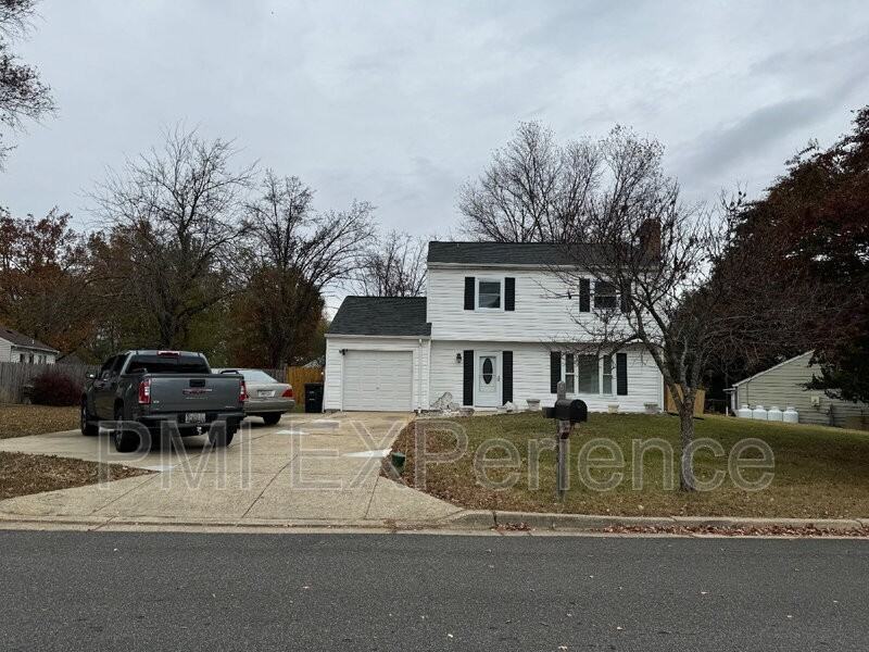 9806 Ambler Lane - Photo 2 of 35