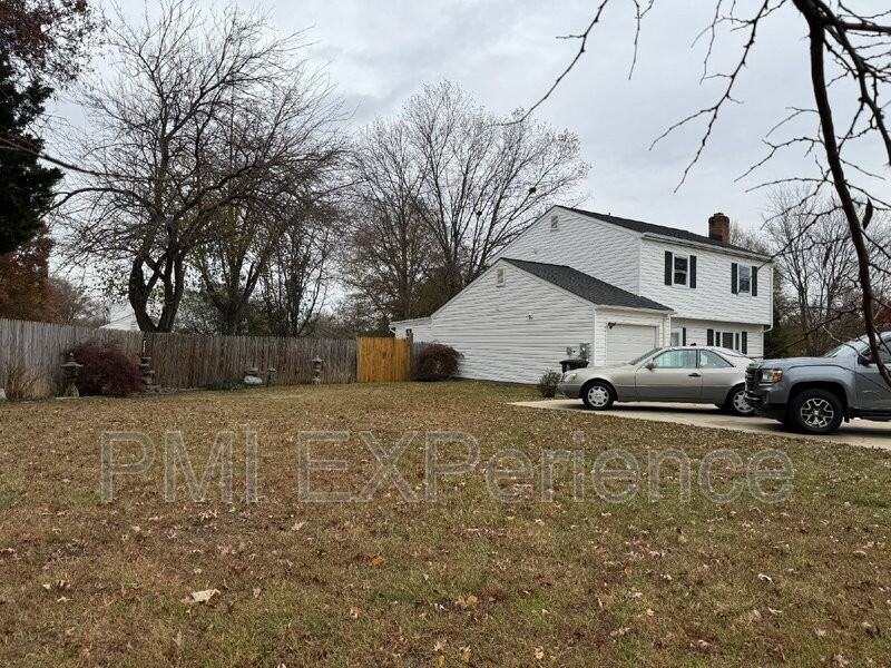 9806 Ambler Lane - Photo 3 of 35