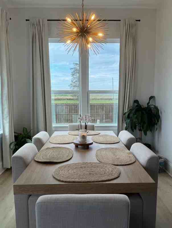 8413 Benjamin Street - Photo 4 of 11