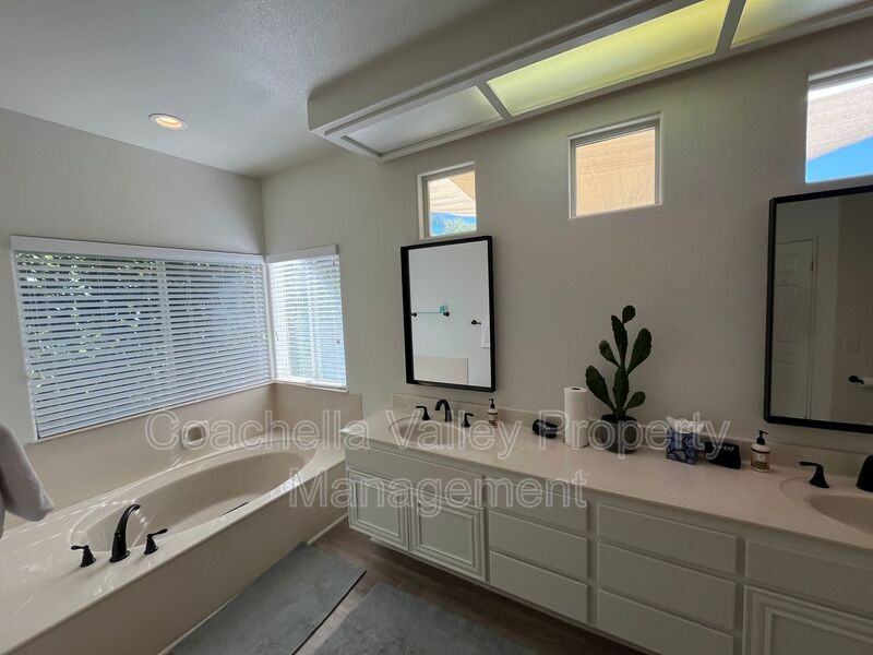 79175 Latigo Cir - Photo 6 of 44