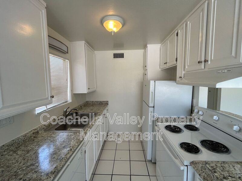 550 El Cielo Road #5 - Photo 7 of 25