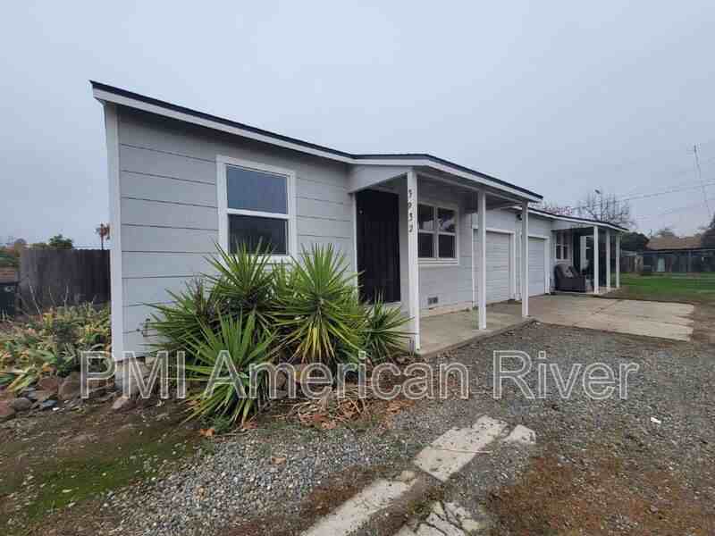 3932 Jasmine Street - Photo 2 of 17