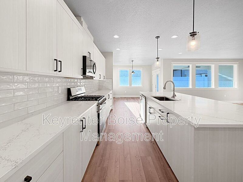 4401 East Wedge Street - Photo 5 of 21