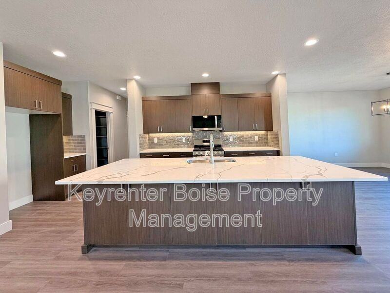 4400 East Wedge Street - Photo 5 of 22