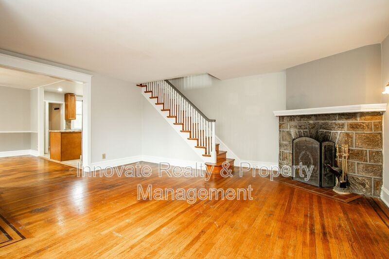 3331 West Penn Street - Photo 2 of 17