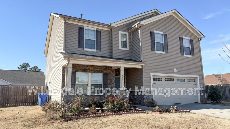 993 Deaton Dr - Photo 2 of 36