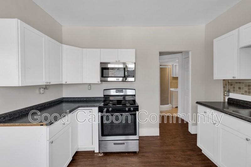 357 Vermont St #3 - Photo 2 of 13