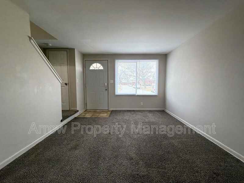 5443 Benton Street - Photo 3 of 11