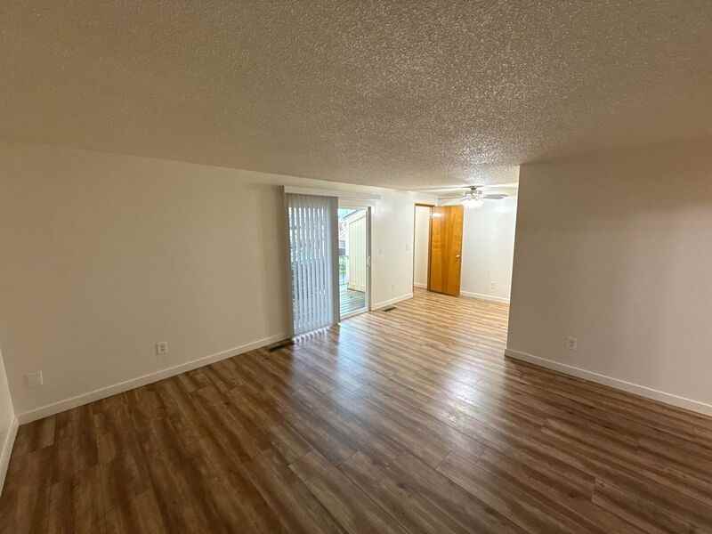 673 Glen Creek Rd Nw - Photo 3 of 19