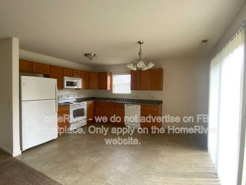 12233 Jacobas Place - Photo 5 of 15