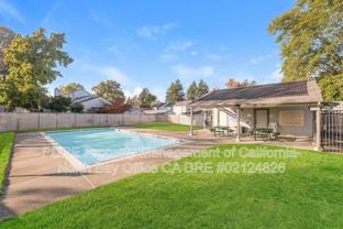 2305 Cross Ave - Photo 1 of 1