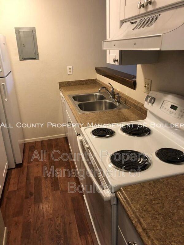 2626 Juniper Avenue #3 - Photo 7 of 16