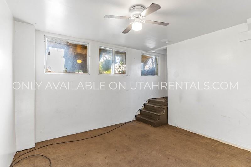 40 E State St #ABS - Photo 3 of 15