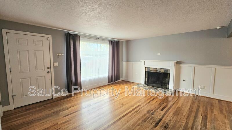 6770 Southwest Princess Avenue - Photo 4 of 23