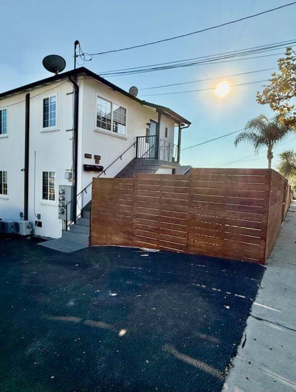 3140 Cazador St ##1/2 - Photo 2 of 20