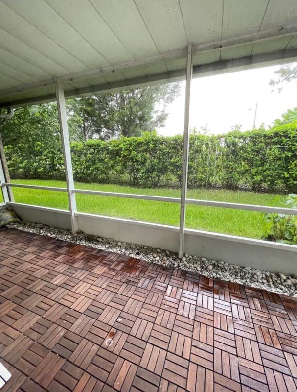 924 Sykes Court ##104 - Photo 5 of 11