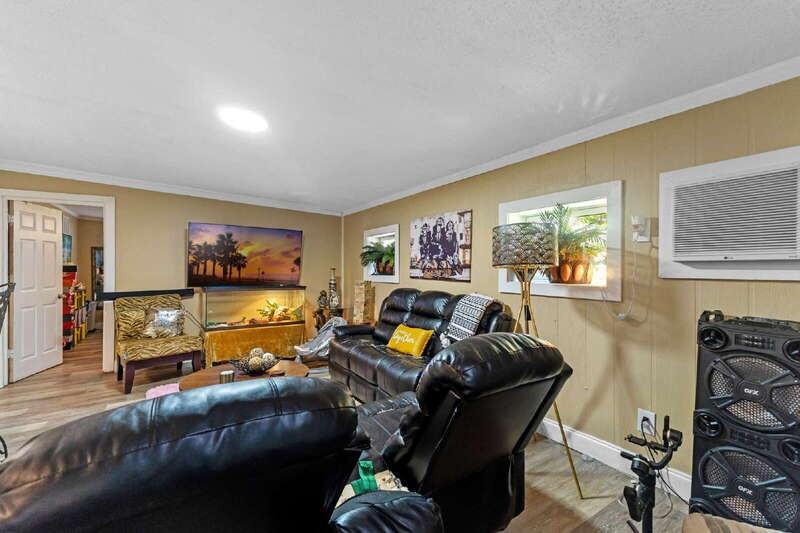 170 Kingston Avenue - Photo 6 of 14