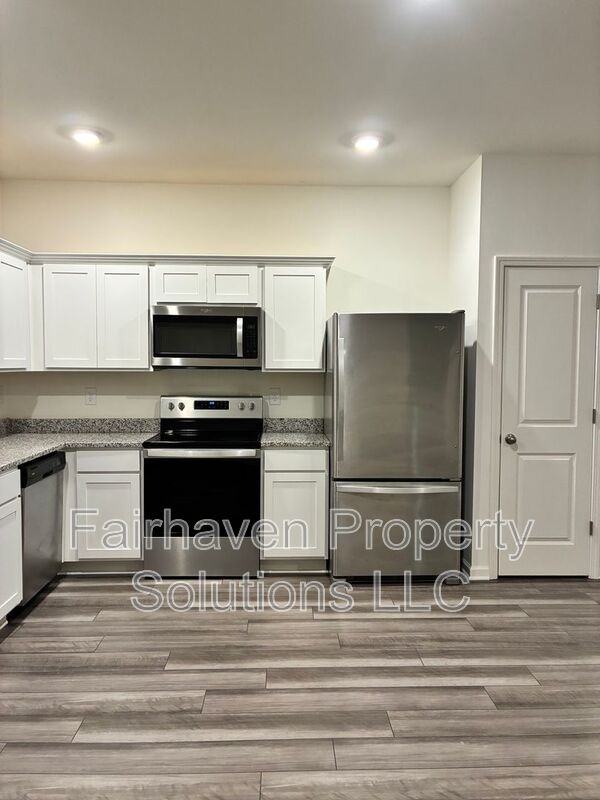 1050 Paddington Dr #1050 - Photo 7 of 30