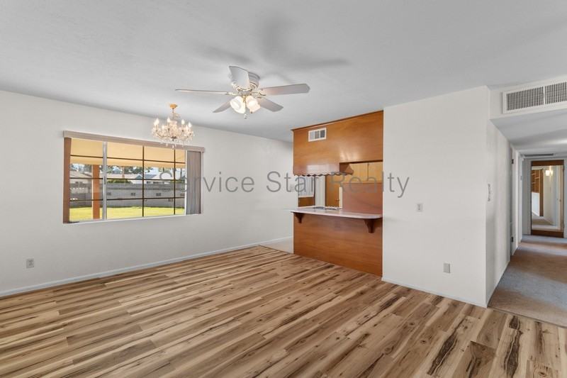 8701 E Palm Ln - Photo 7 of 25