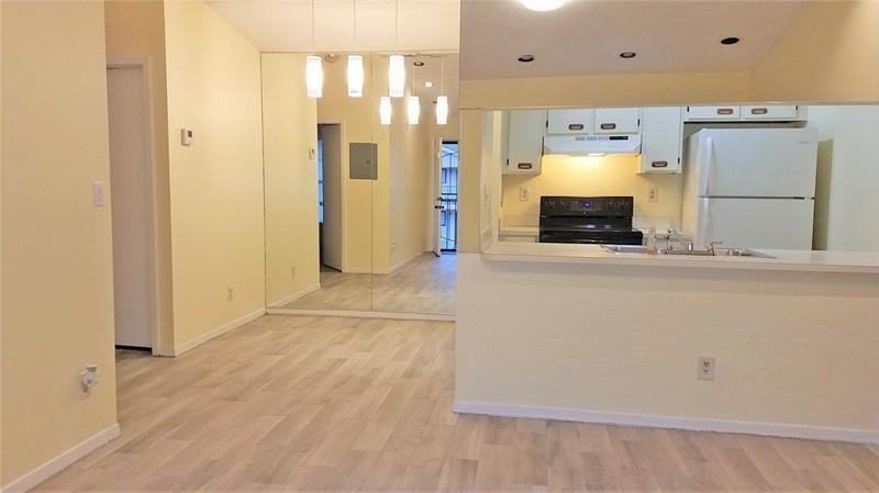 9466 Boca Cove Circle #310 - Photo 5 of 7