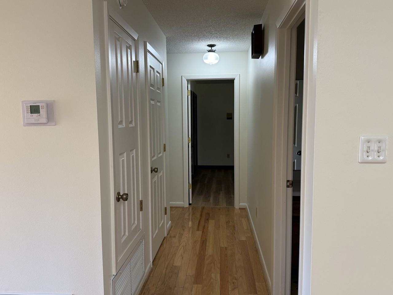 22022 Nelson St - Photo 3 of 15