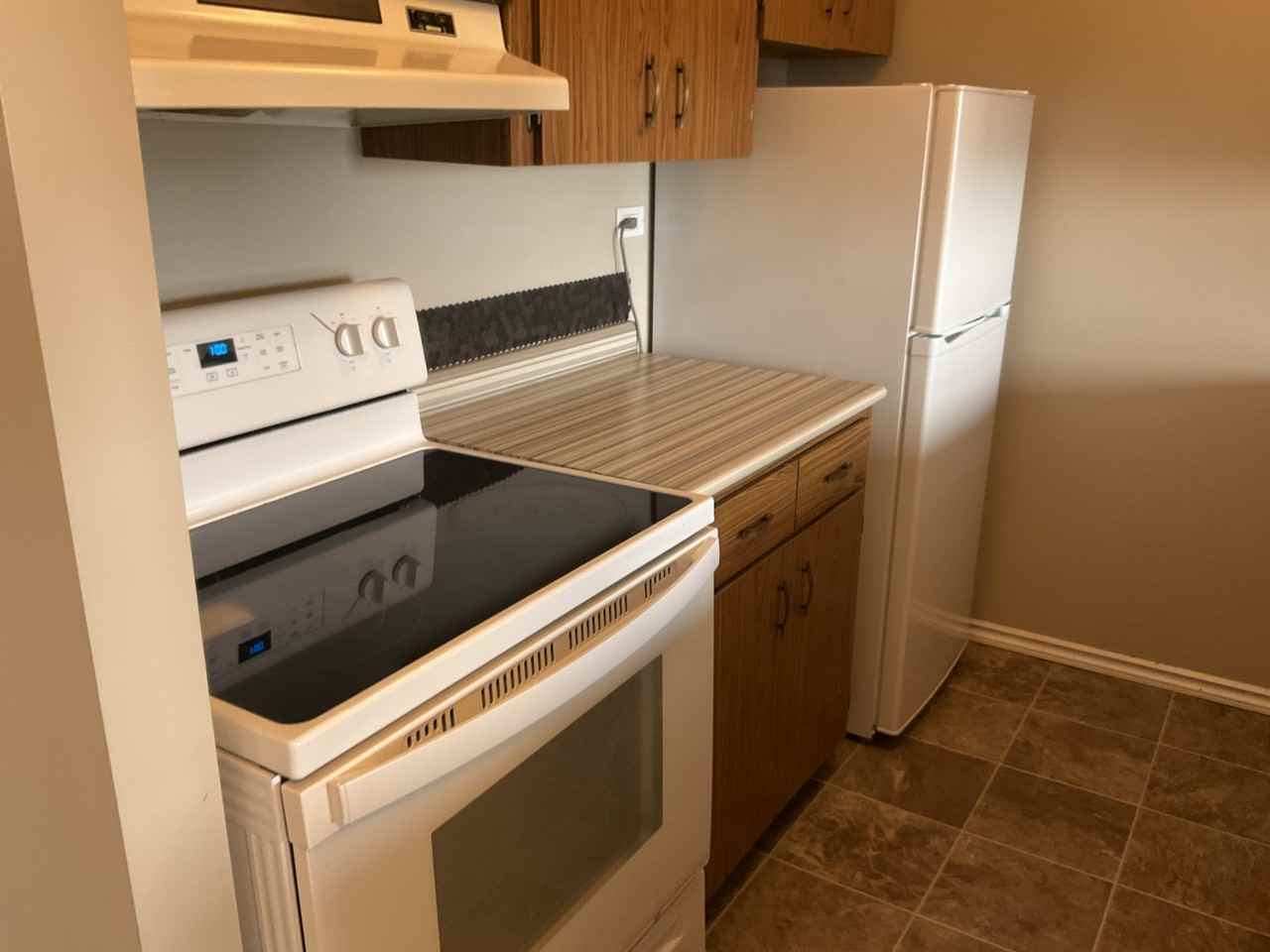 1804-12303 Jasper Avenue NW - Photo 3 of 16