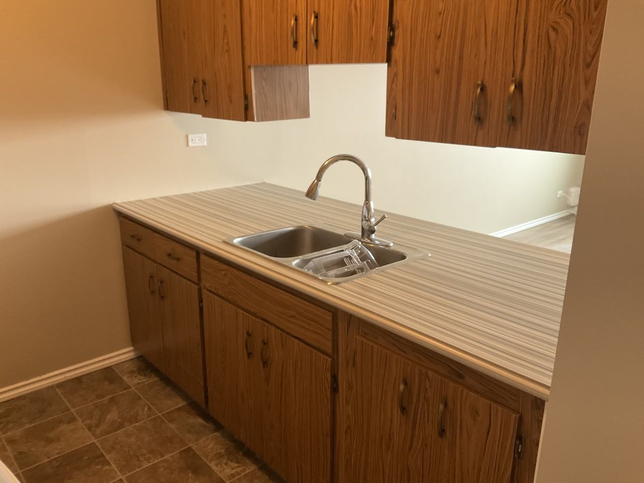 1804-12303 Jasper Avenue NW - Photo 5 of 16