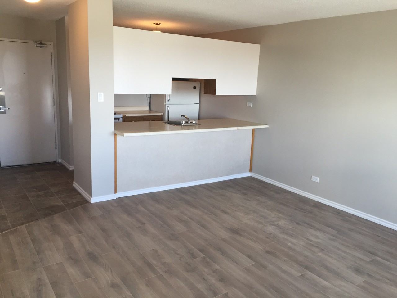 1804-12303 Jasper Avenue NW - Photo 6 of 16