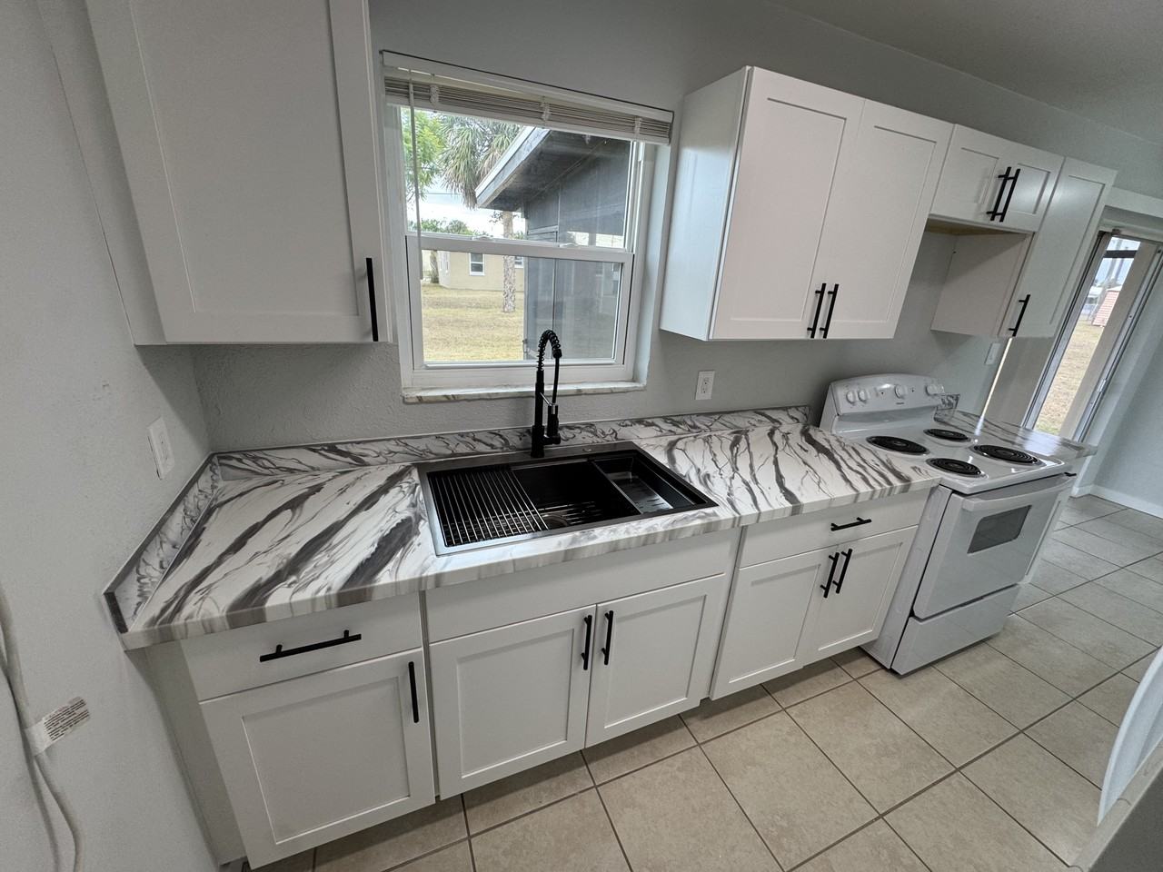 21347 Hepner Avenue - Photo 5 of 12