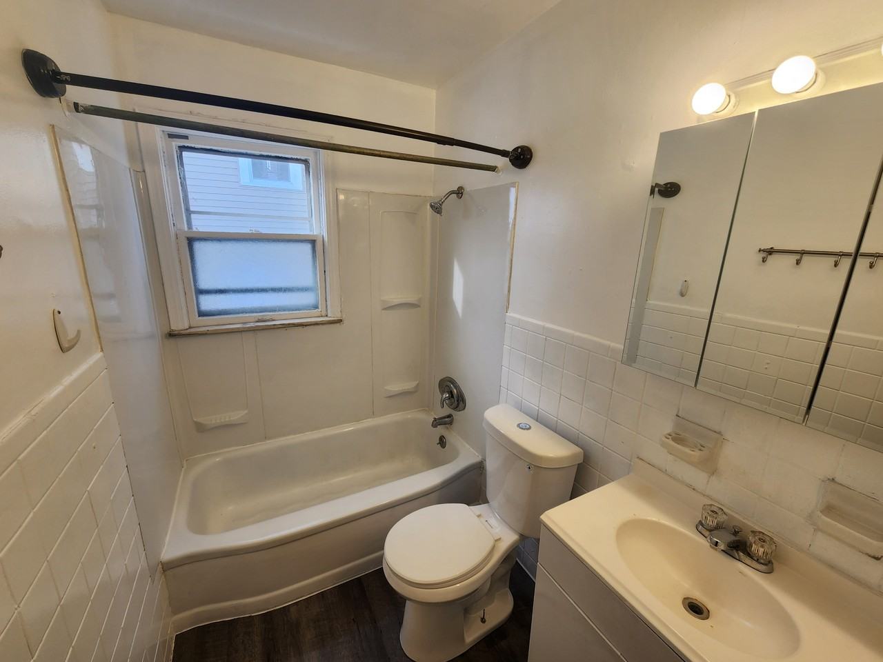 16409 Cloverside Avenue - Photo 6 of 12