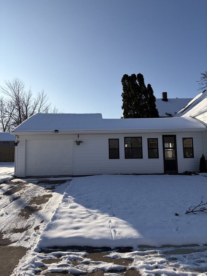 4417 West 51st Street - Photo 3 of 15