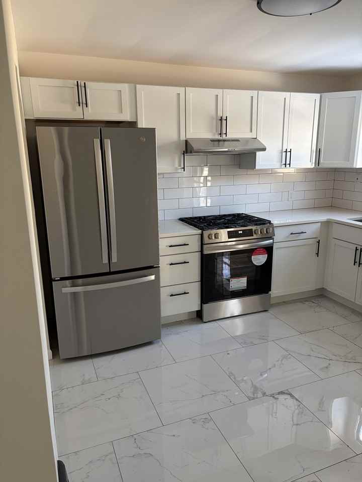 4417 West 51st Street - Photo 6 of 15