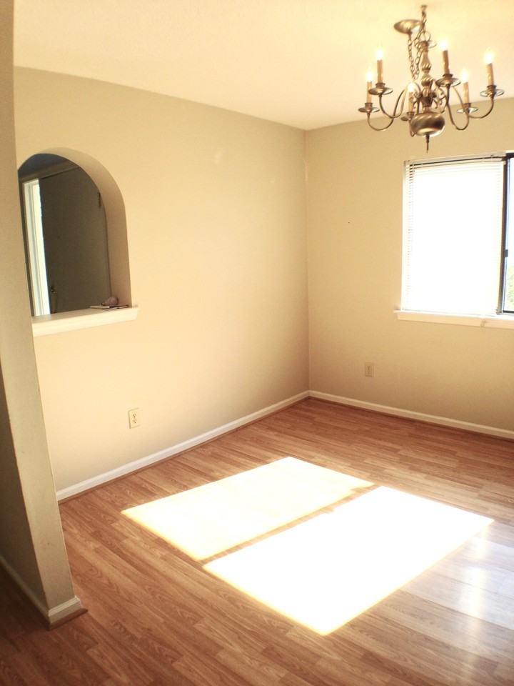 5436 Chatham Lake Drive - Photo 6 of 30