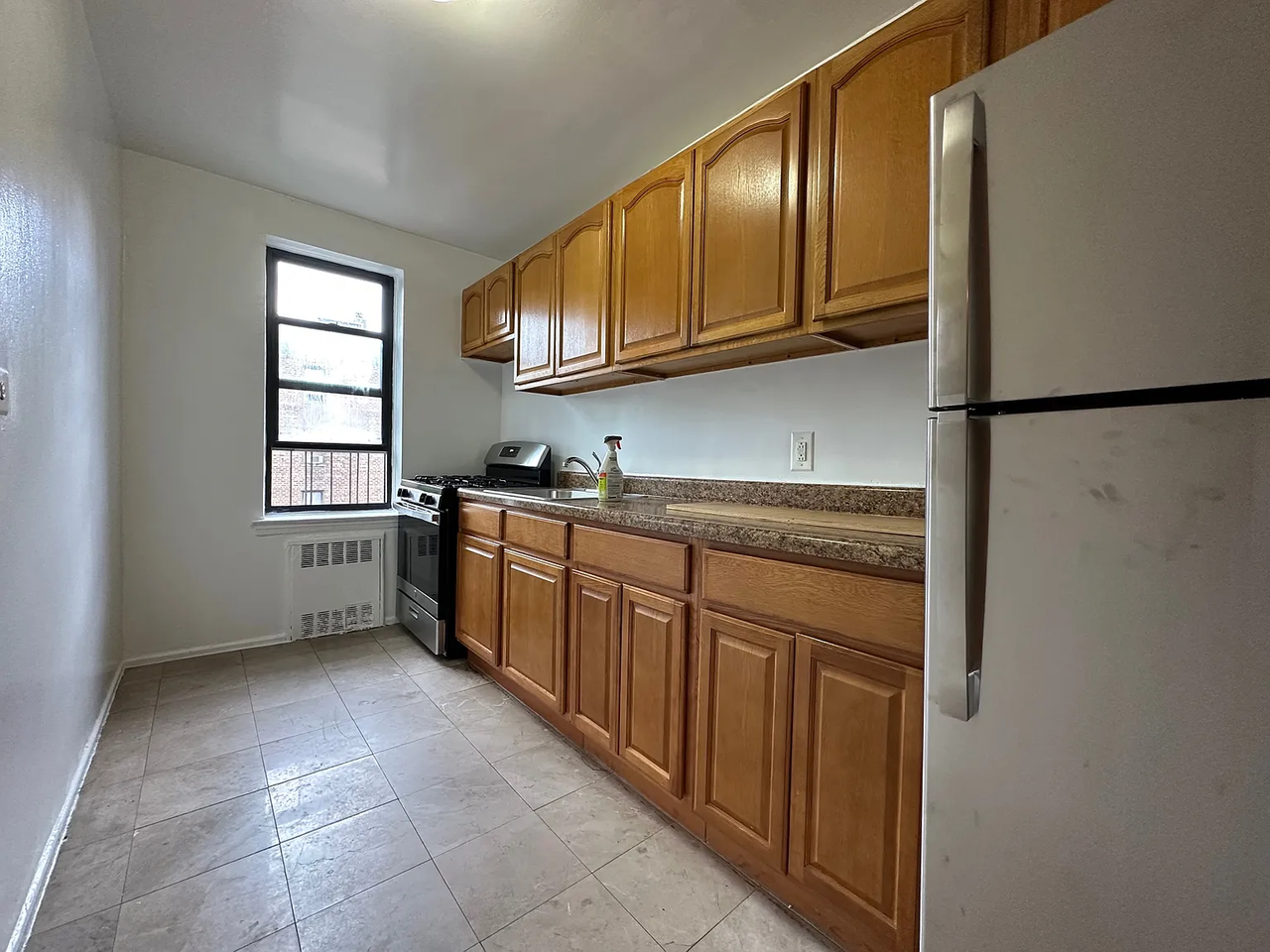 8319 116Th St - Photo 2 of 3