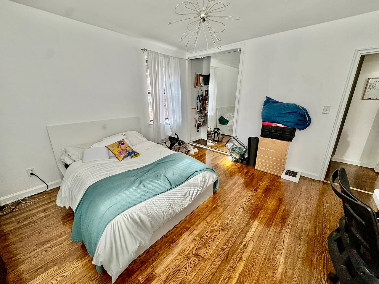 145 72Nd St - Photo 3 of 7