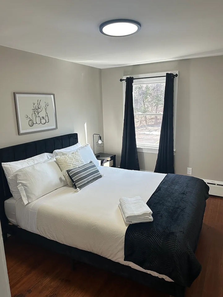 1540 Abbott Rd - Photo 3 of 6