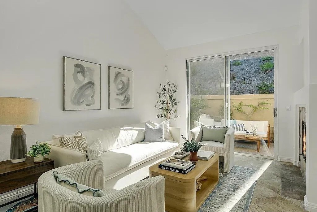 3686 Ruette De Vl - Photo 3 of 30