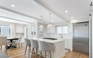 featured image of 8018 La Jolla Shores Drive