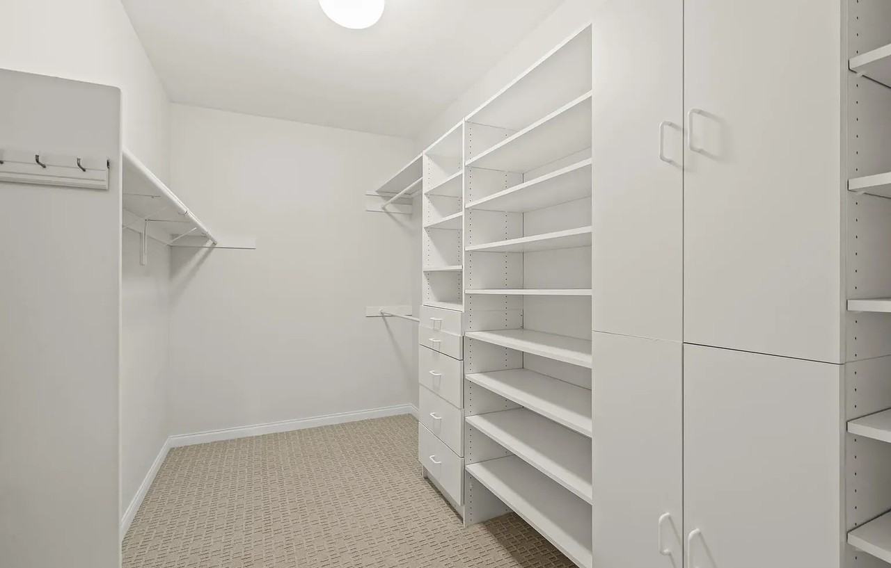 8595 Via Mallorca - Photo 4 of 21