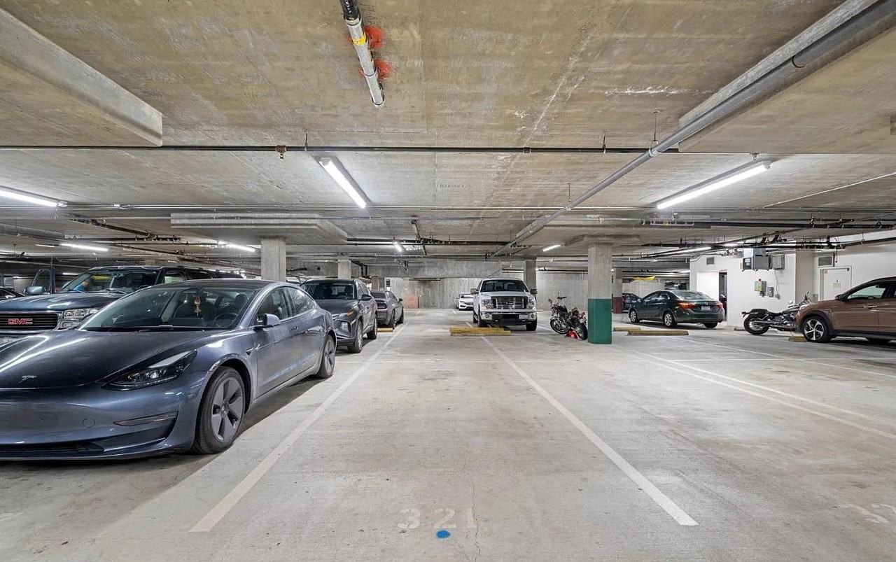 8585 Via Mallorca - Photo 4 of 27