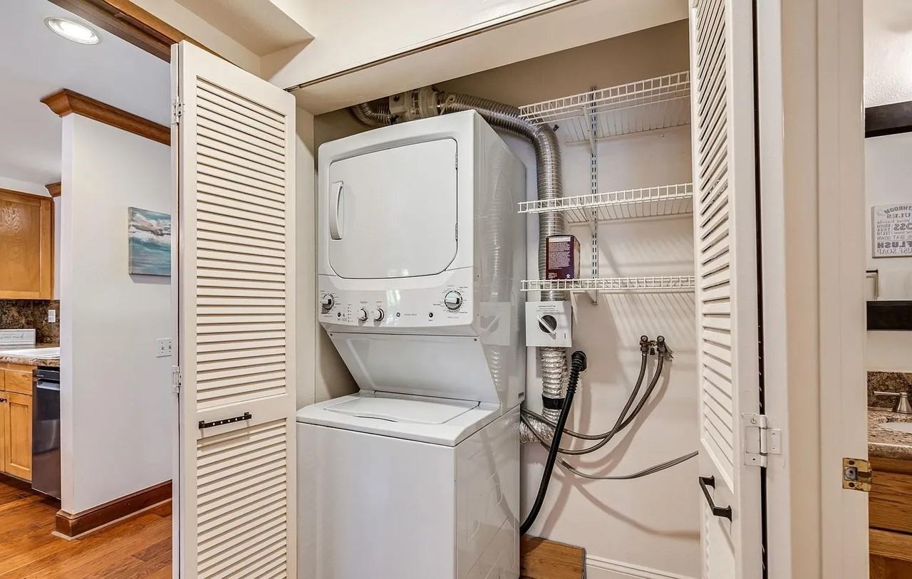 8850 Villa La Jolla Dr - Photo 3 of 30