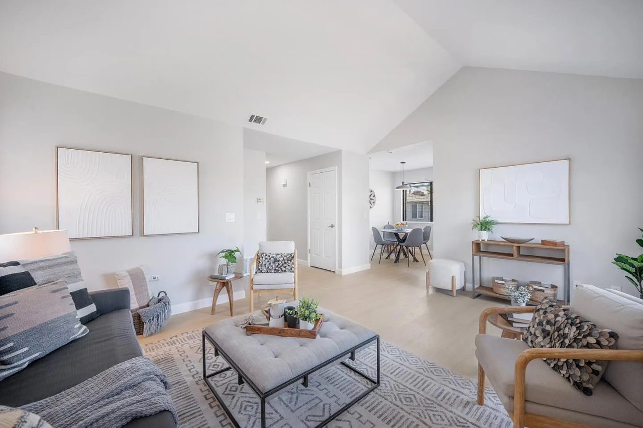 63 Rancho Dr - Photo 5 of 21