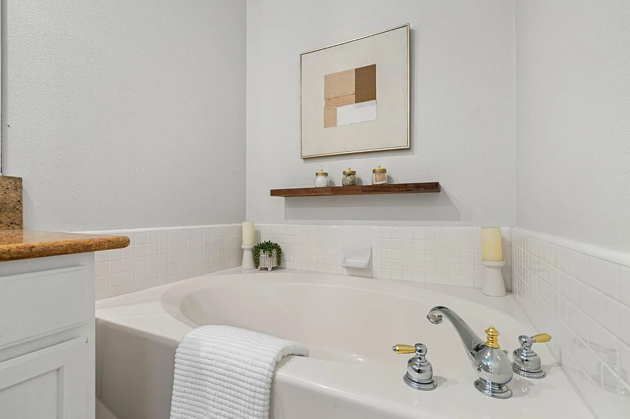 144 S 3Rd St - Photo 7 of 28