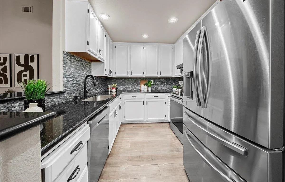 283 Kenbrook Cir - Photo 5 of 22