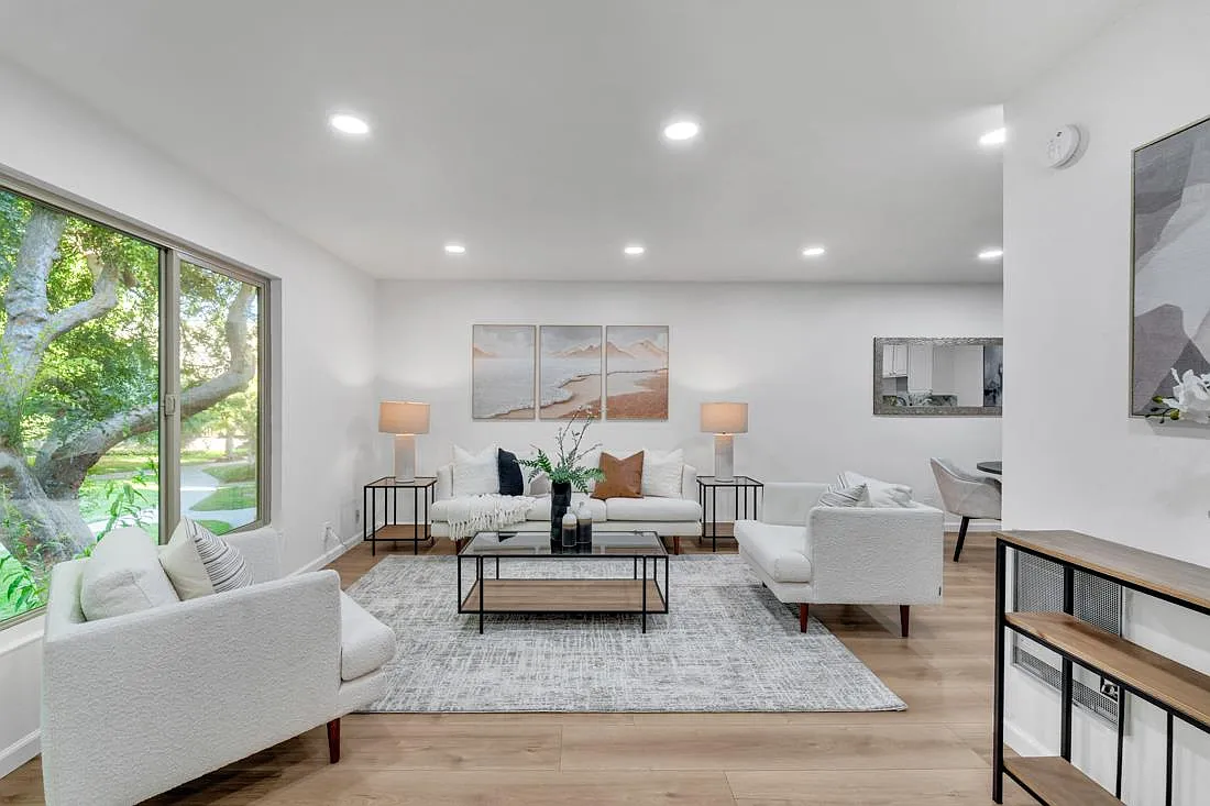 380 Auburn Way - Photo 3 of 27