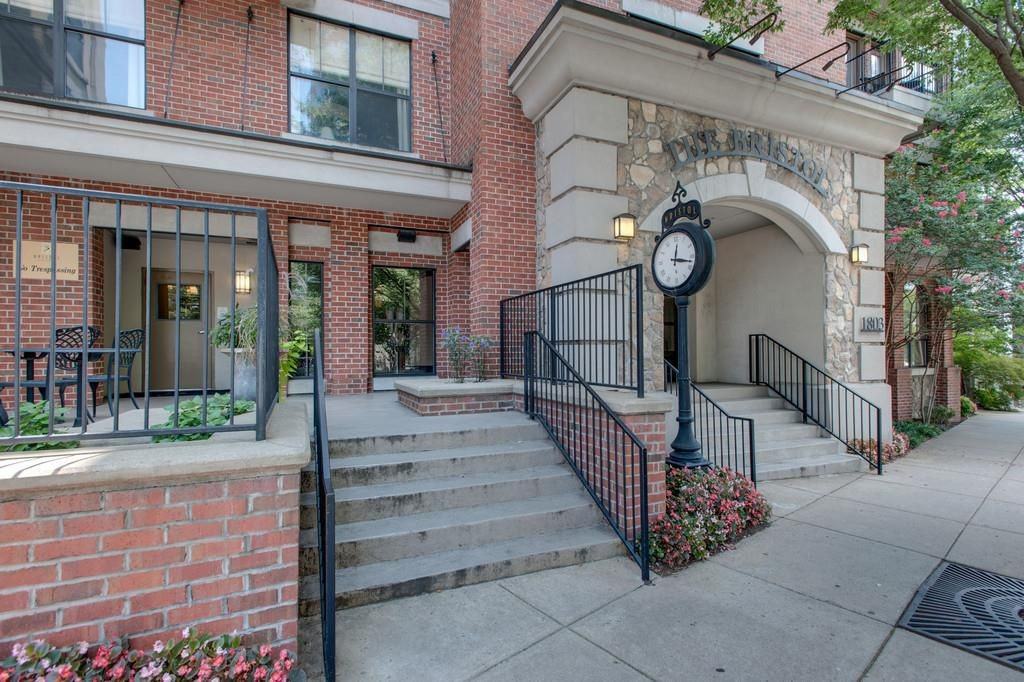 1803 Broadway #418 - Photo 2 of 18