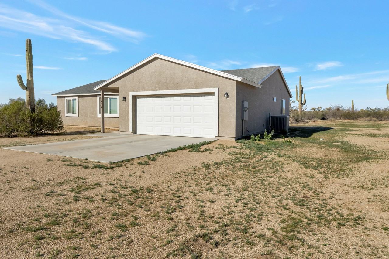 24604 East Bartlett Road - Photo 2 of 15